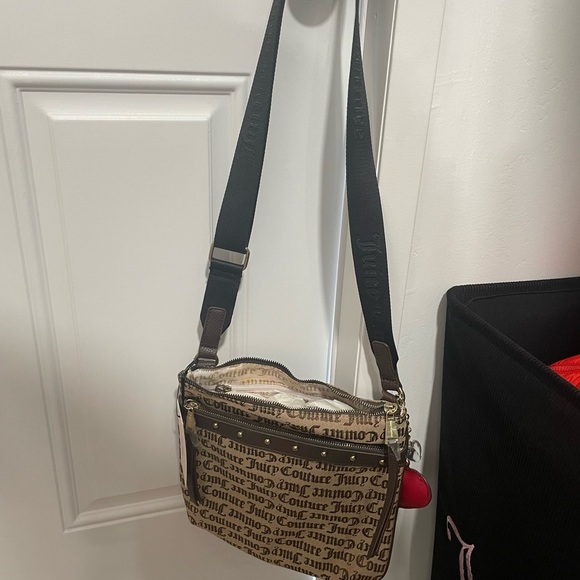 NWT Juicy Couture Cross my Heart Gothic Logo Crossbody Bag - Picture 3 of 13